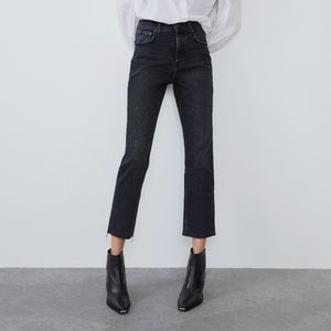 Zara Hi-Rise Trumpet Jeans